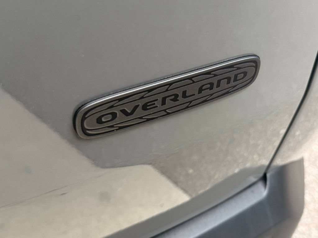 New 2026 Jeep Cherokee Overland AWD/4WD image 36