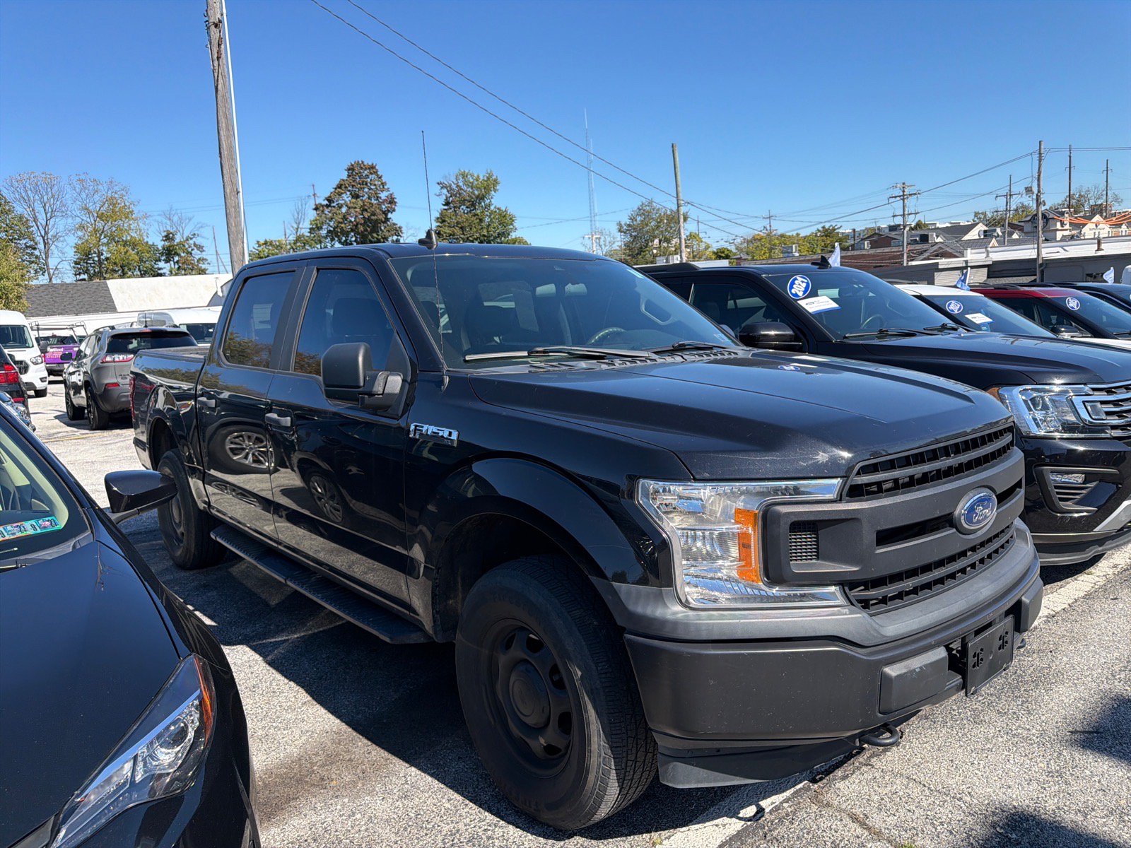 Used 2020 Ford F150 XL w/ Equipment Group 101A Mid AWD/4WD image 3