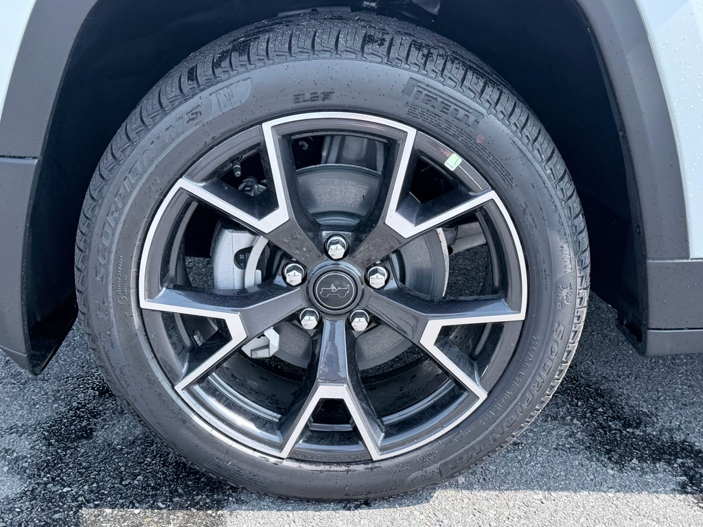 New 2026 Jeep Cherokee Overland AWD/4WD image 36