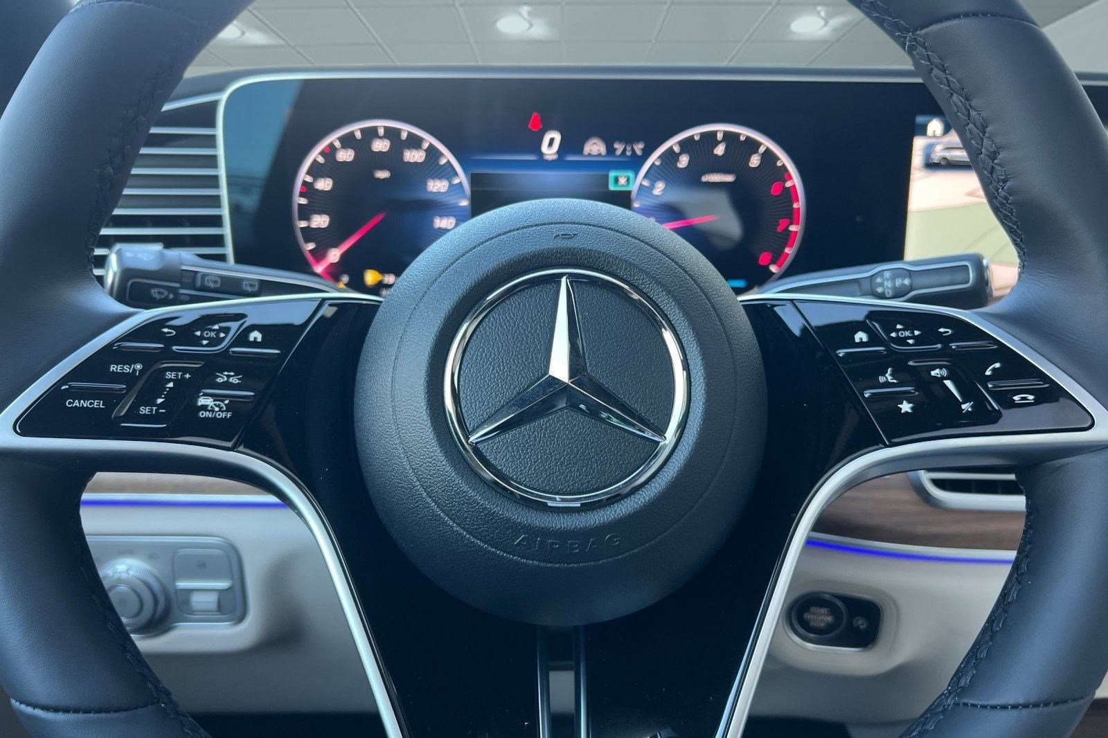 Used 2026 Mercedes-Benz GLS 450 GLS 450 image 18