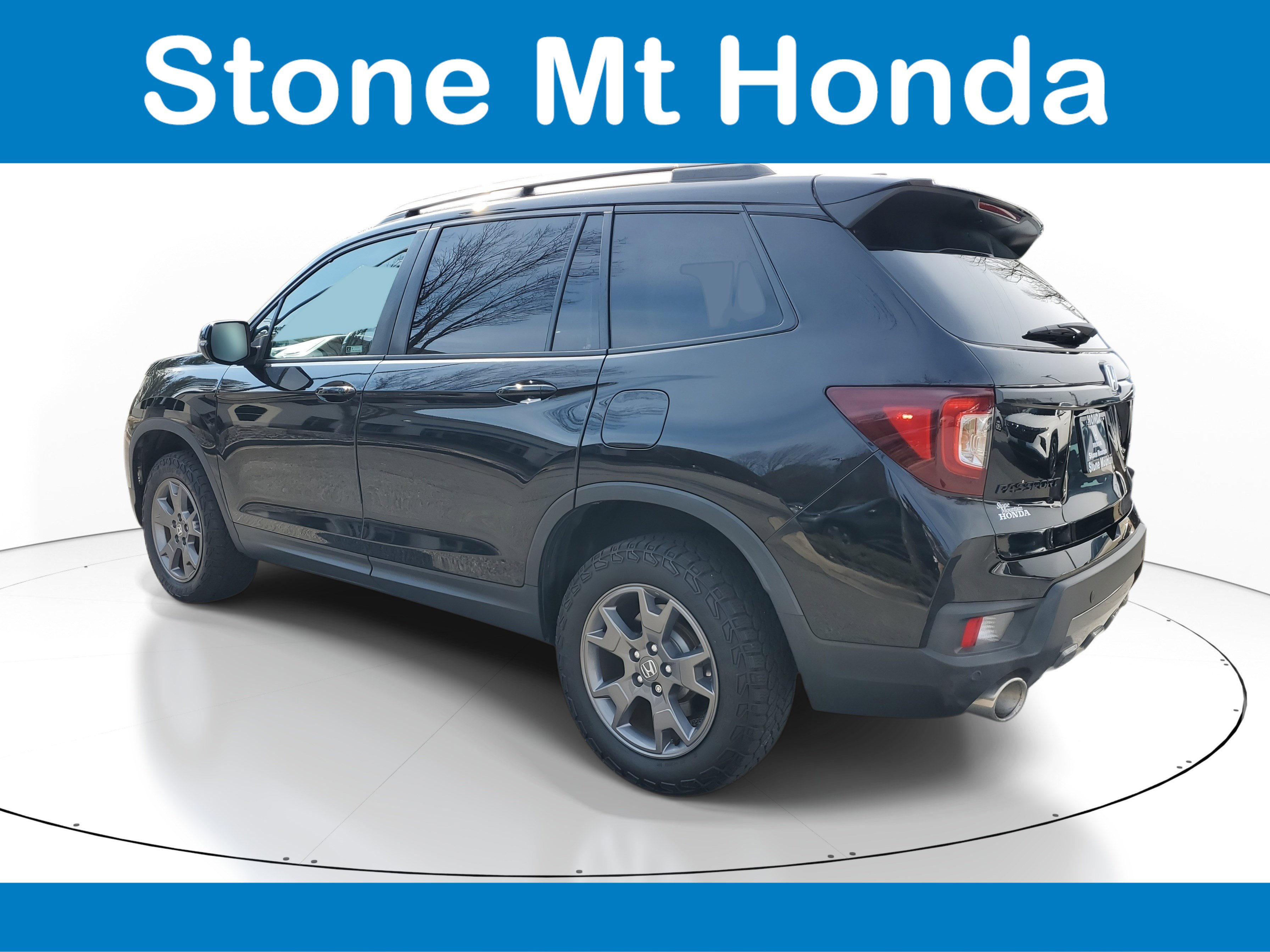 Used 2024 Honda Passport TrailSport image 4