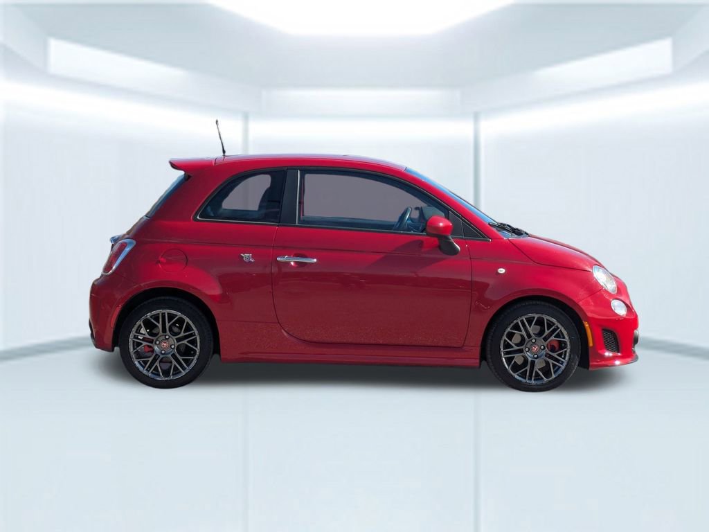 Used 2017 FIAT 500 Abarth image 7