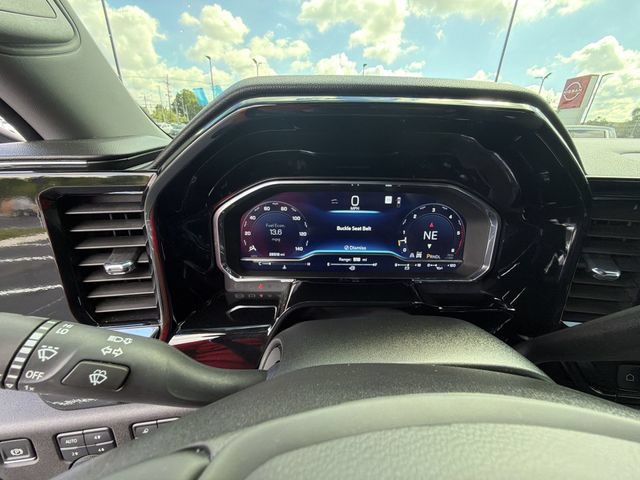 Used 2025 Chevrolet Silverado 2500 LTZ w/ LTZ Plus Package AWD/4WD image 15