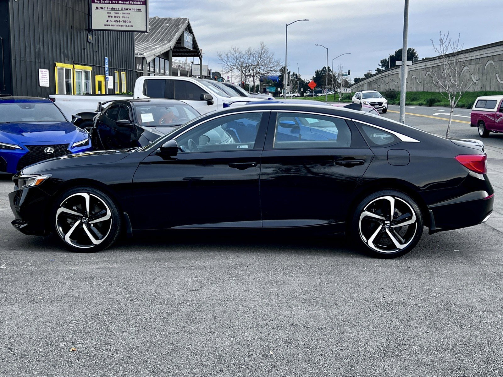 Used 2022 Honda Accord Sport image 8