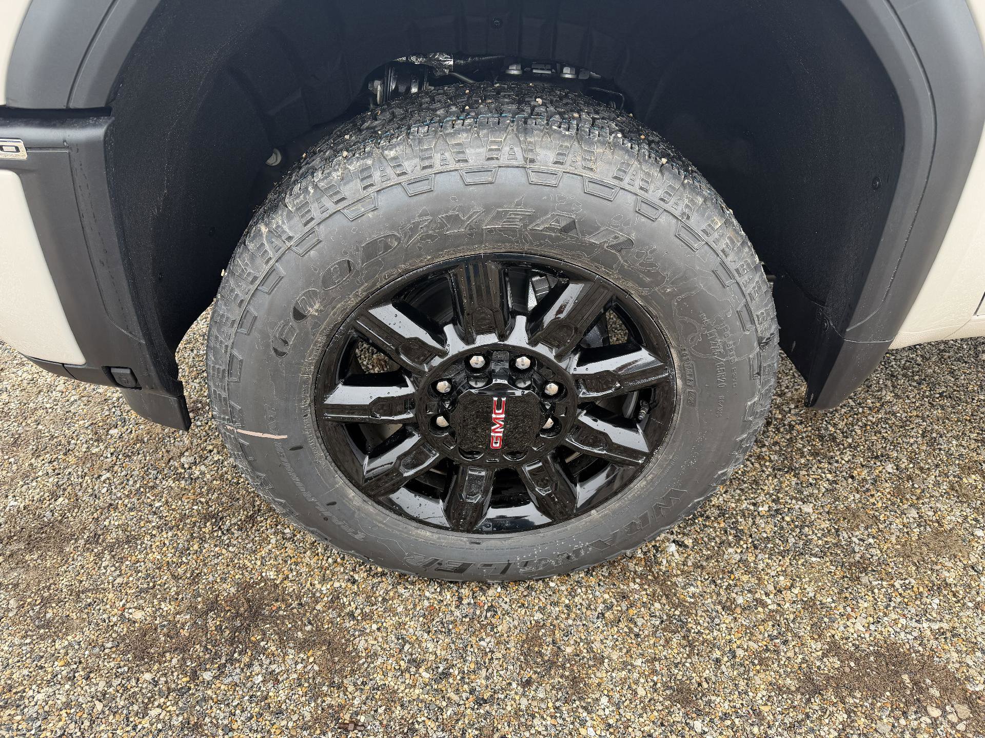 New 2026 GMC Sierra 2500 AT4 w/ AT4 Premium Plus Package image 11