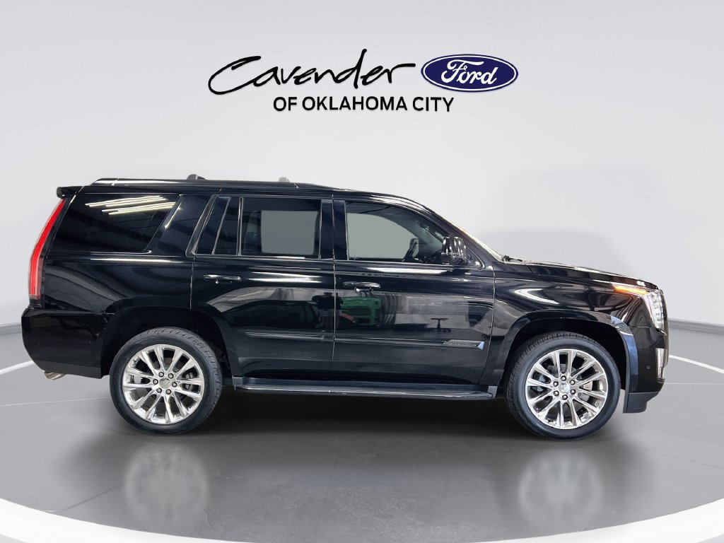 Used 2019 Cadillac Escalade Luxury RWD image 9