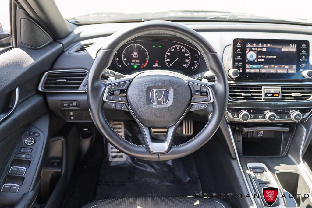 Used 2018 Honda Accord Sport image 2