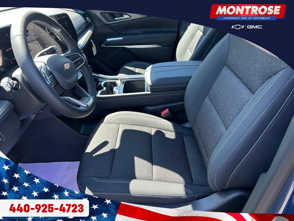 New 2026 Chevrolet Traverse LT w/ Sun and Wheel Package FWD image 9