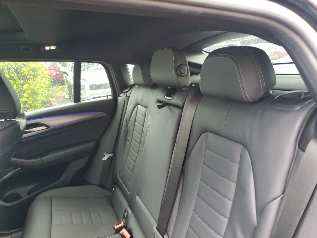 Used 2019 BMW X4 xDrive30i w/ M Sport Package 2 AWD/4WD image 11
