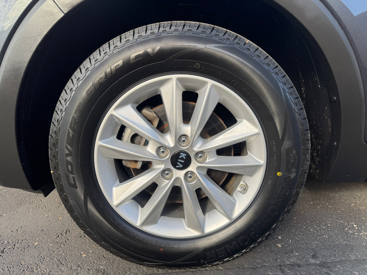 Used 2020 Kia Sorento LX w/ LX I4 Convenience Package image 11