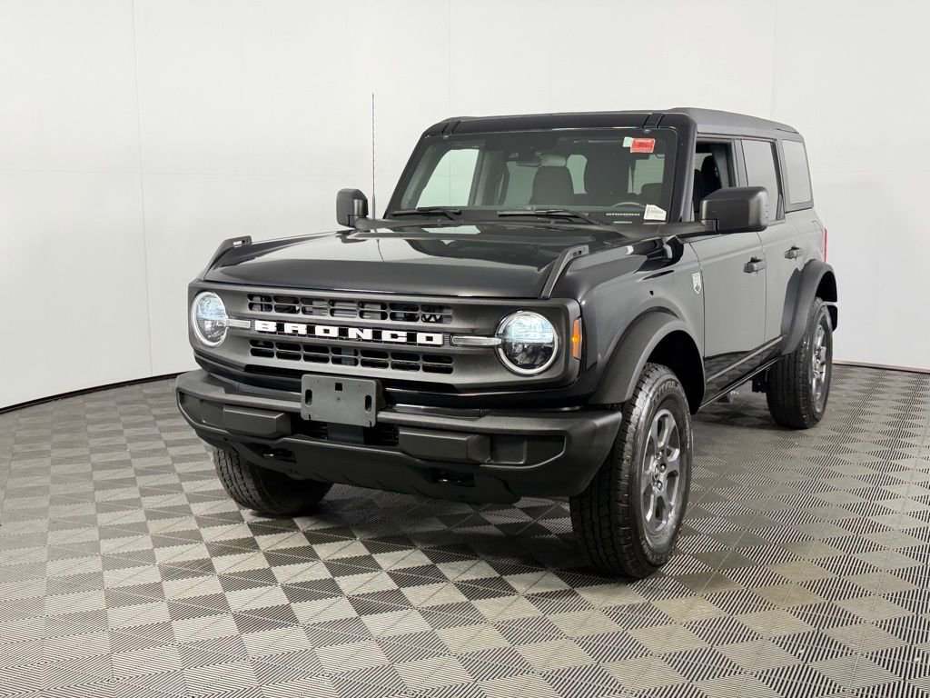 Used 2025 Ford Bronco Big Bend image 3