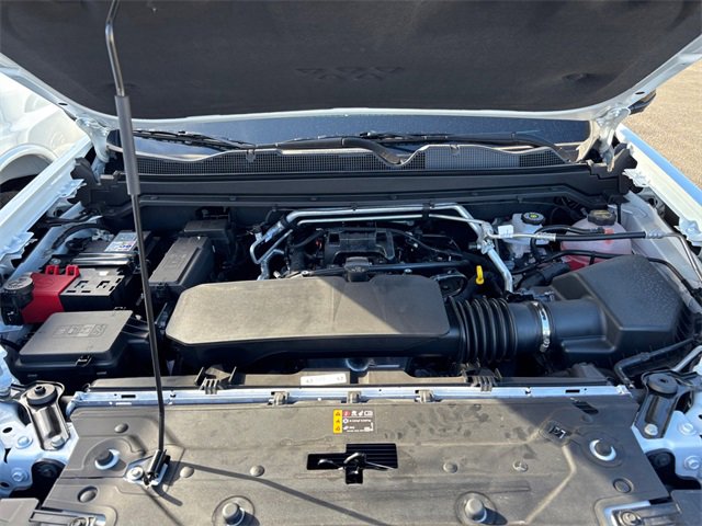 New 2026 Chevrolet Colorado ZR2 w/ Off-Road Front Bumper Package image 43