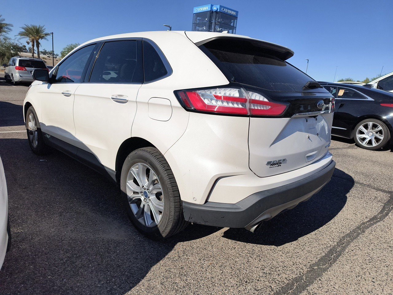 Used 2019 Ford Edge Titanium w/ Equipment Group 301A image 4