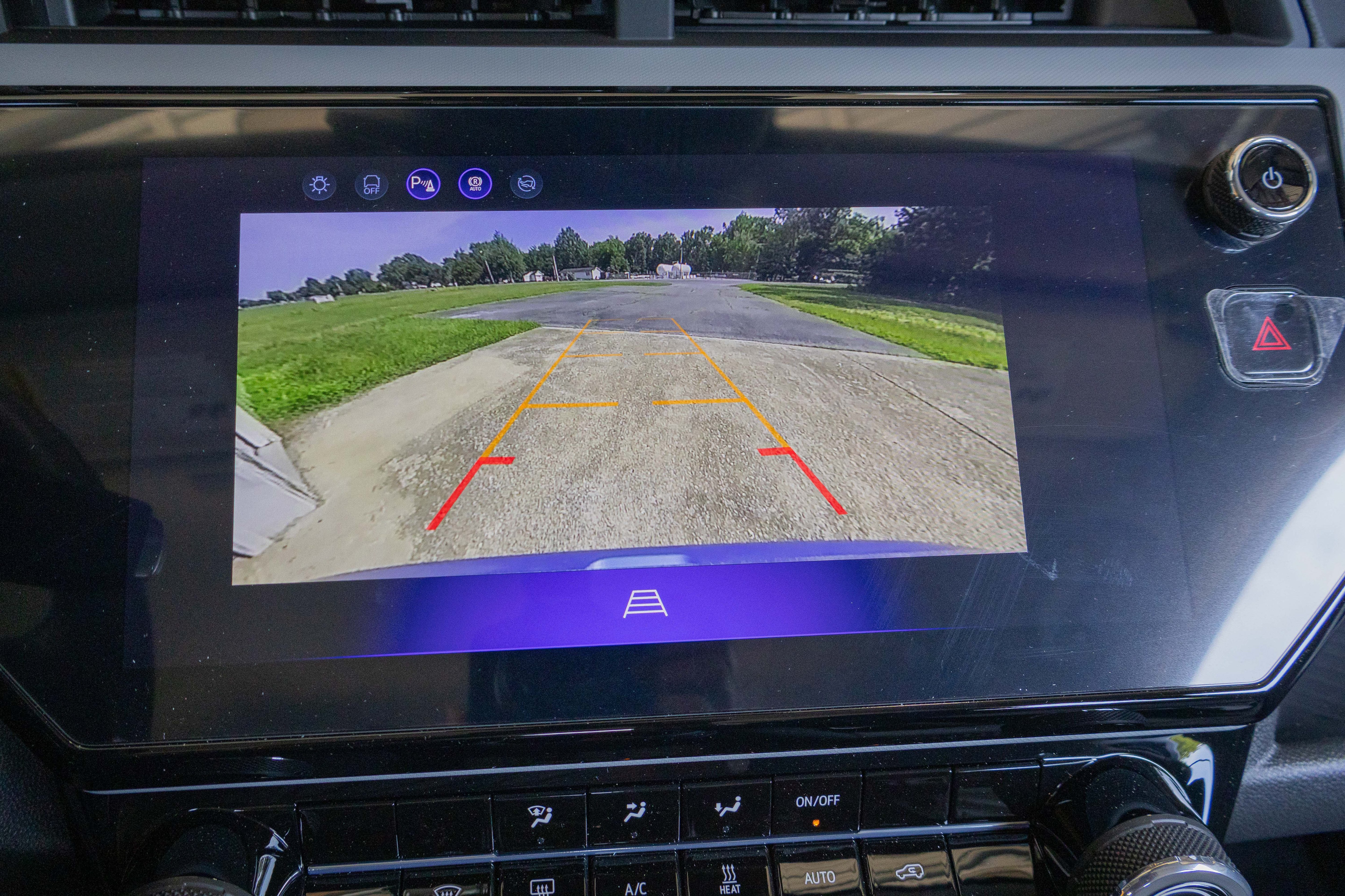 New 2027 Chevrolet Bolt LT FWD image 19