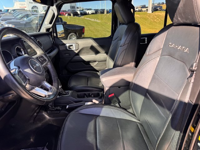 Used 2022 Jeep Wrangler Unlimited Sahara w/ Cold Weather Group AWD/4WD image 41