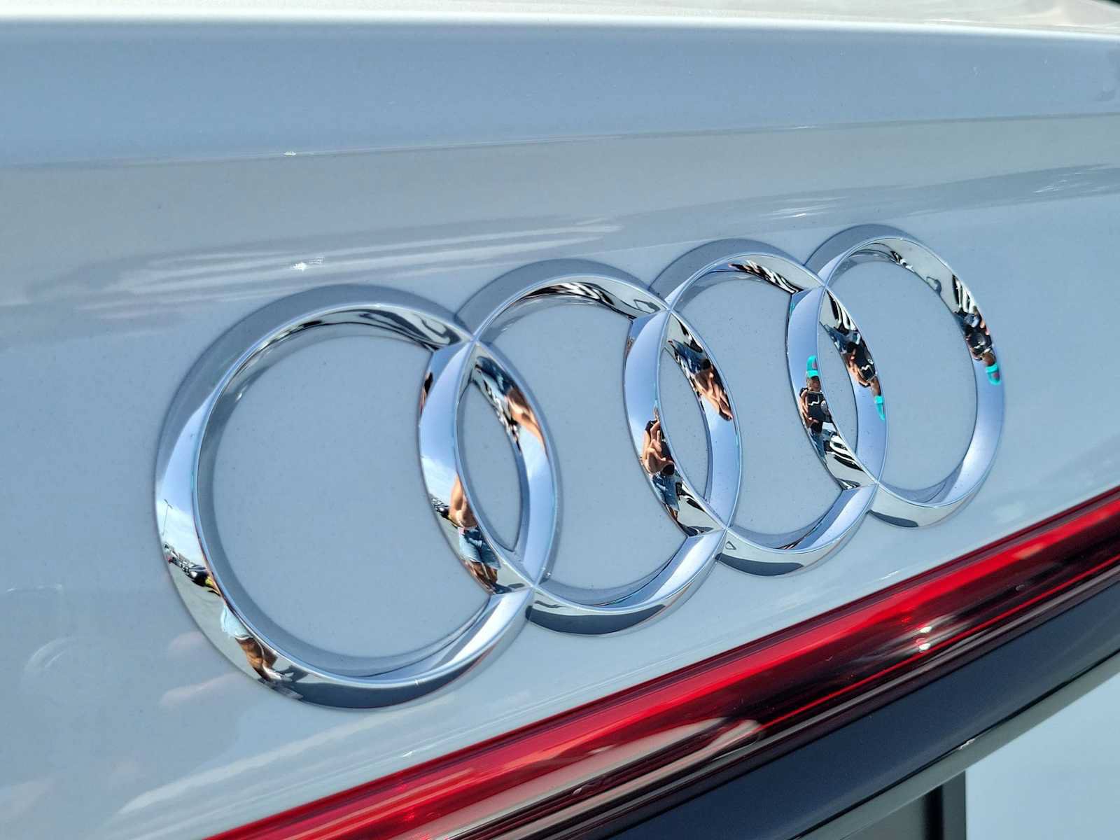 New 2026 Audi A8 L 3.0T AWD/4WD image 10