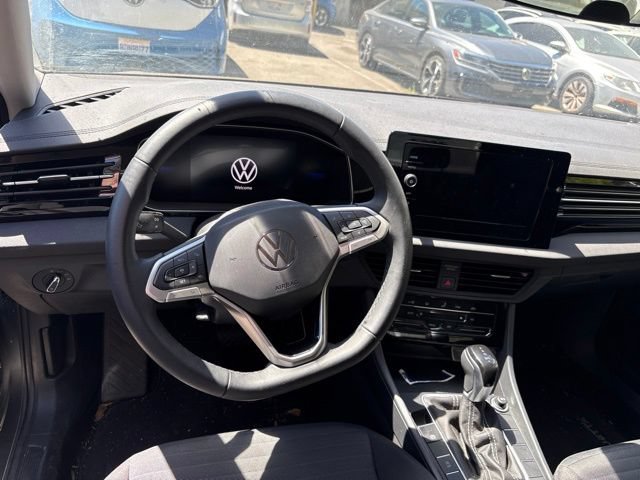 Used 2025 Volkswagen Jetta S FWD image 6