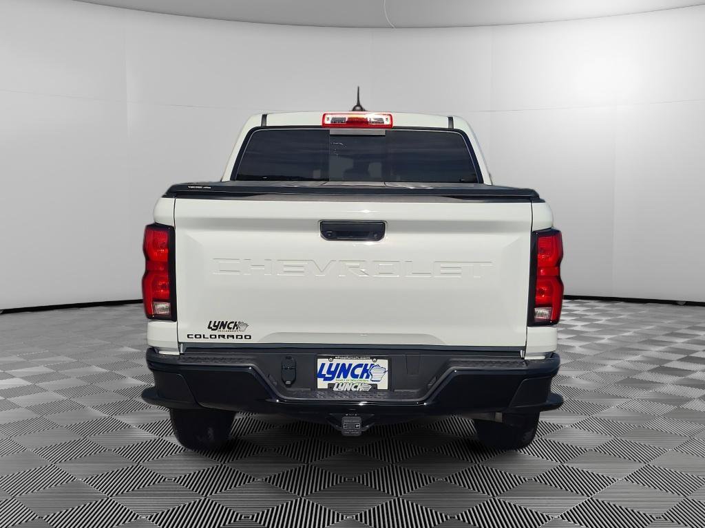 Used 2024 Chevrolet Colorado Z71 w/ LPO, Dark Essentials Package AWD/4WD image 3