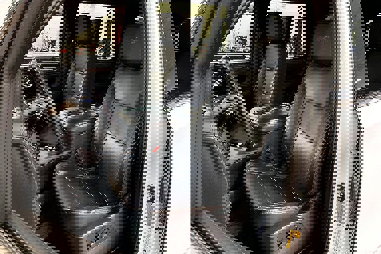 Used 2021 Chevrolet Tahoe High Country w/ Premium Package image 8