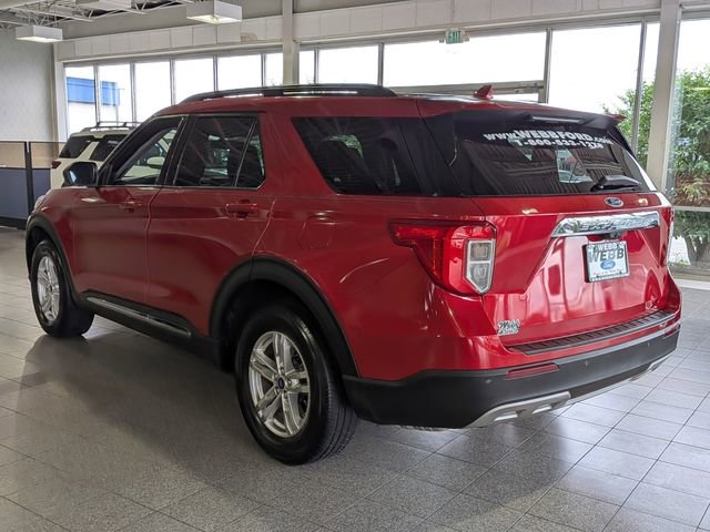 Used 2020 Ford Explorer XLT w/ Equipment Group 202A AWD/4WD image 6