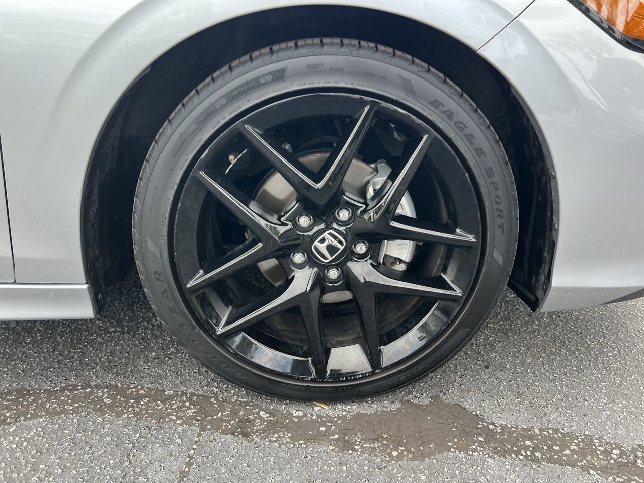 Used 2025 Honda Civic Sport image 13