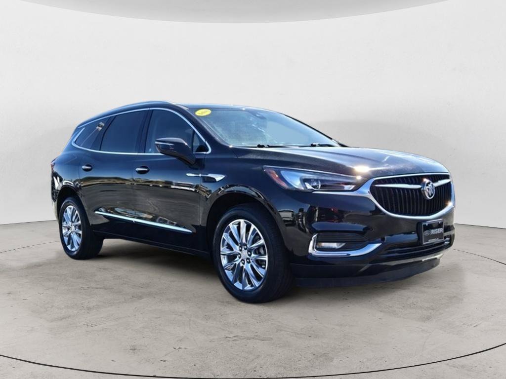 Used 2020 Buick Enclave Premium w/ Sun and Sites Package