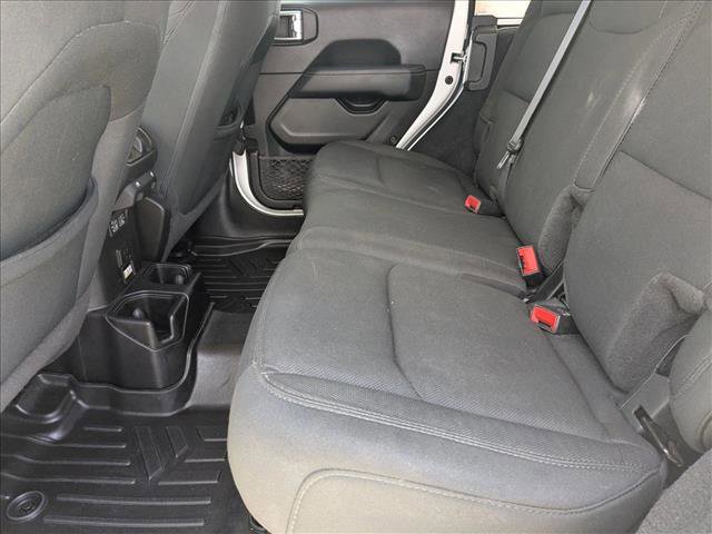 Used 2021 Jeep Wrangler Unlimited Sahara image 17