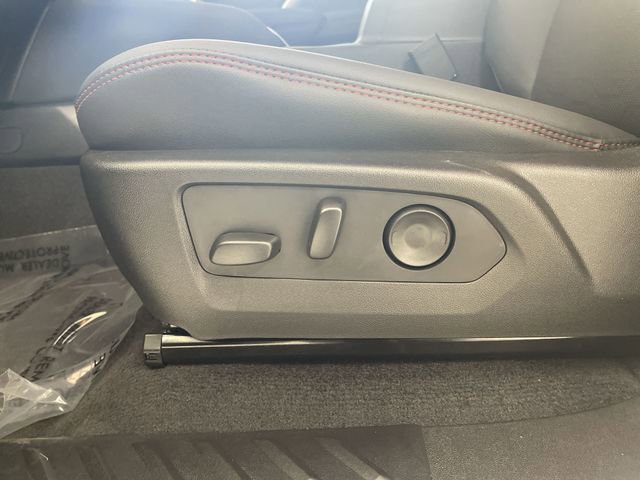 New 2026 Chevrolet Colorado Z71 w/ Technology Package image 23