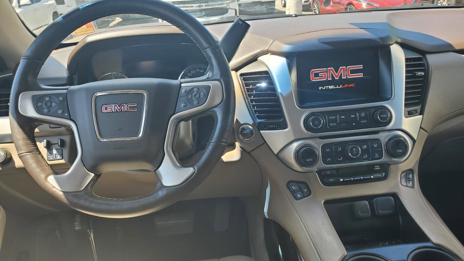 Used 2017 GMC Yukon SLT w/ Premium Edition RWD image 7