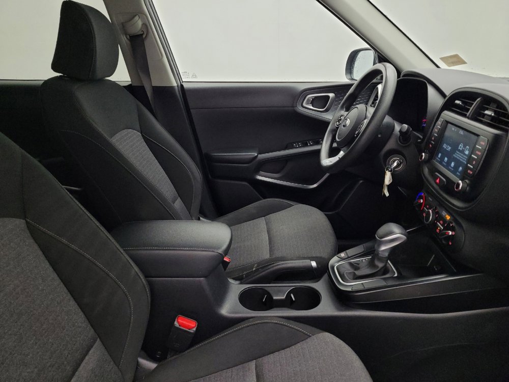 Used 2020 Kia Soul S image 21