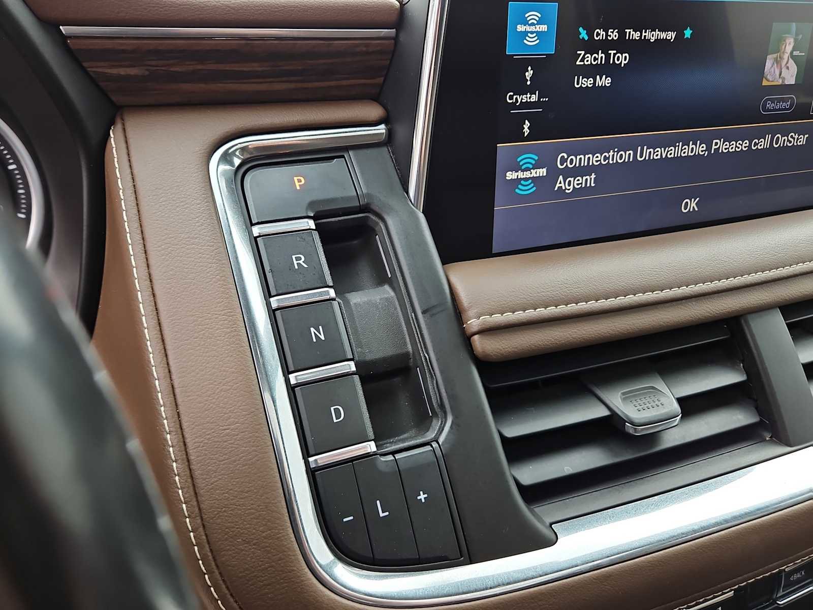 Used 2021 Chevrolet Suburban High Country image 21