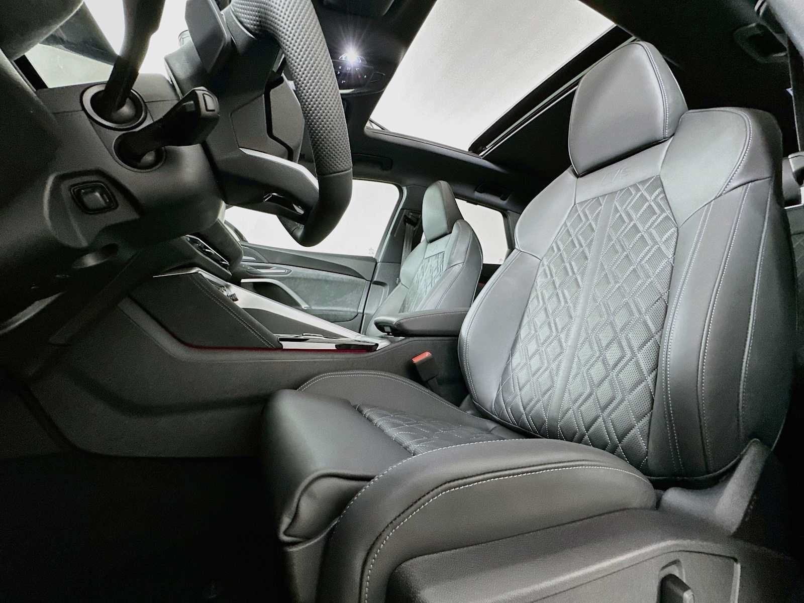 New 2026 Audi SQ5 Prestige AWD/4WD image 18