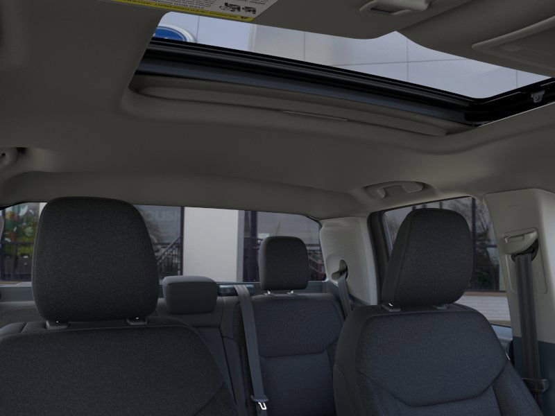 New 2025 Ford Maverick XLT w/ XLT Luxury Package image 12