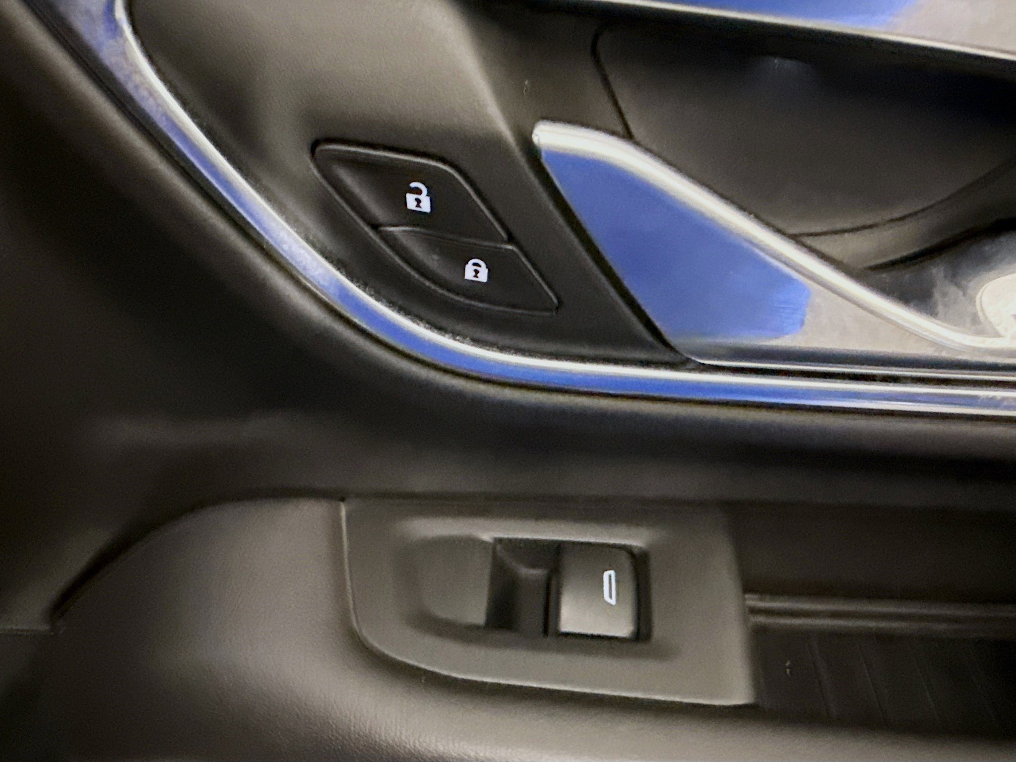 Used 2023 Chevrolet Tahoe LT RWD image 31