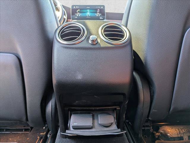 Used 2020 Mercedes-Benz GLC 300 4MATIC image 16