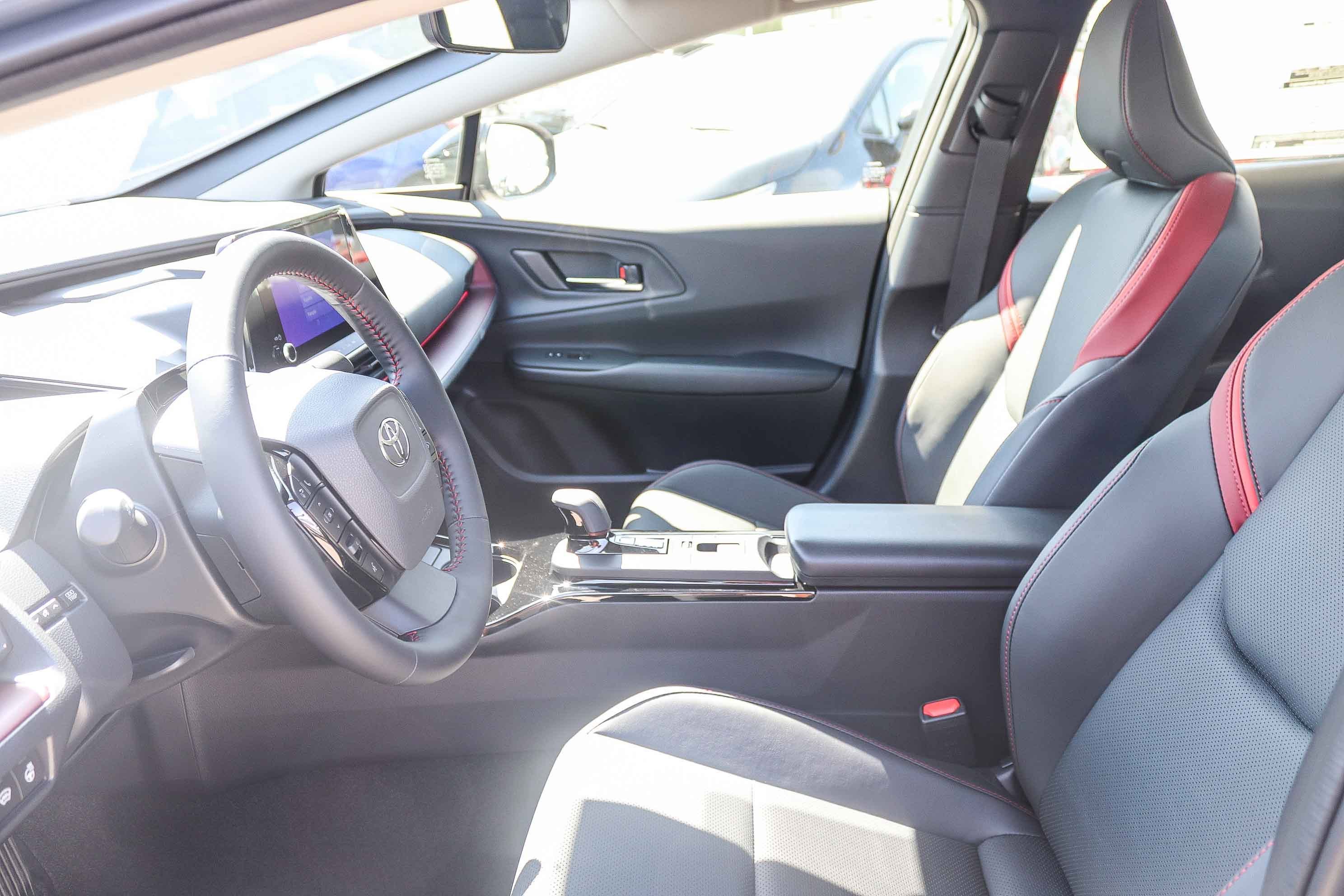 New 2026 Toyota Prius Plug-In Hybrid image 20