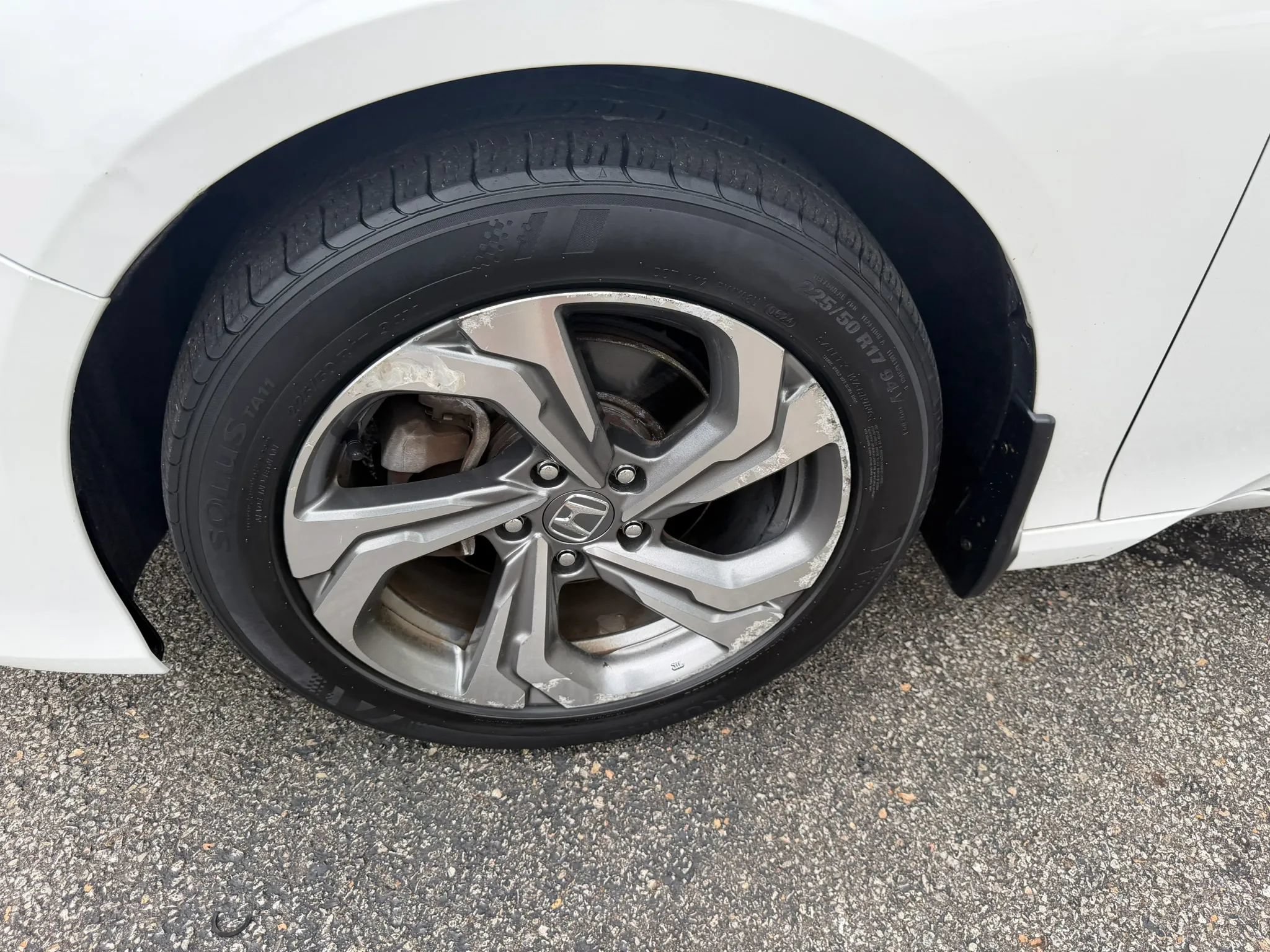 Used 2018 Honda Accord EX-L image 57