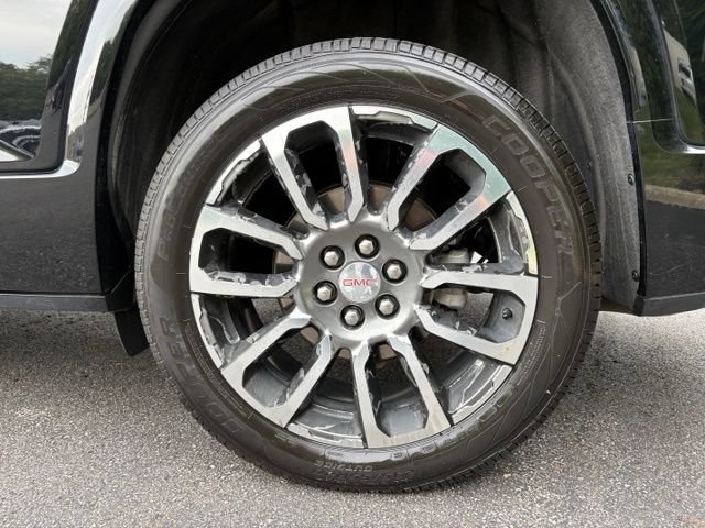 Used 2020 GMC Acadia Denali w/ Denali Ultimate Package AWD/4WD image 15