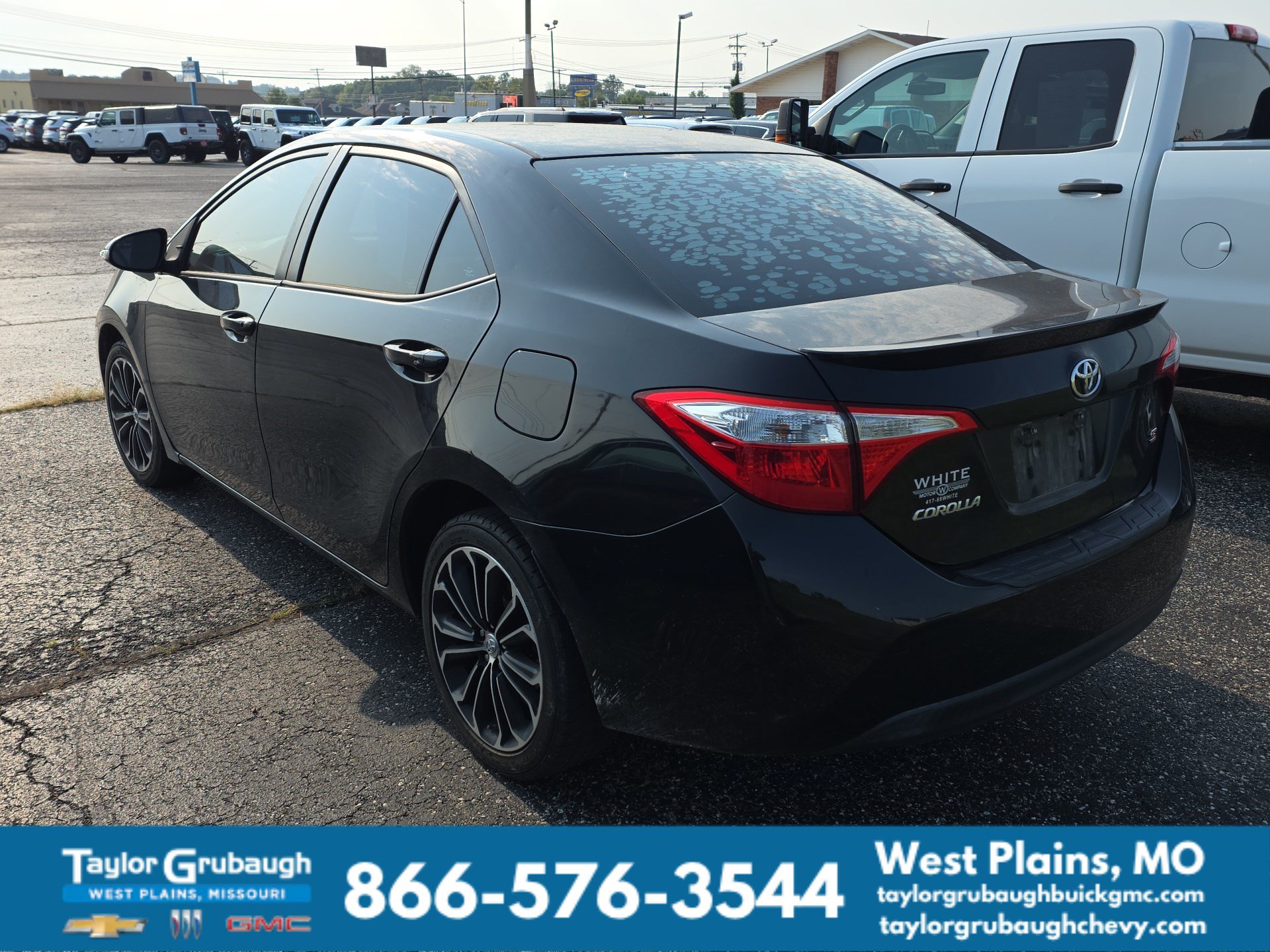 Used 2015 Toyota Corolla S FWD image 4