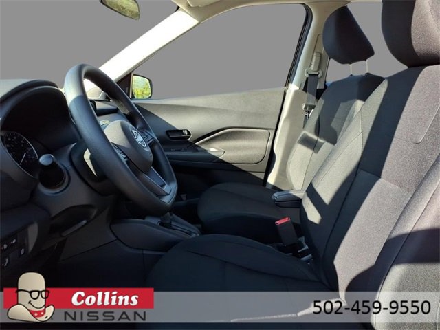 New 2025 Nissan Kicks Play S image 5