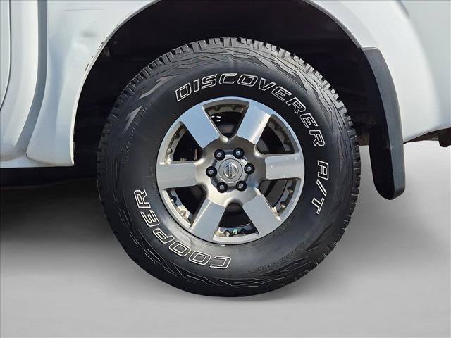 Used 2011 Nissan Frontier PRO-4X w/ Pro-4x Luxury Pkg AWD/4WD image 21