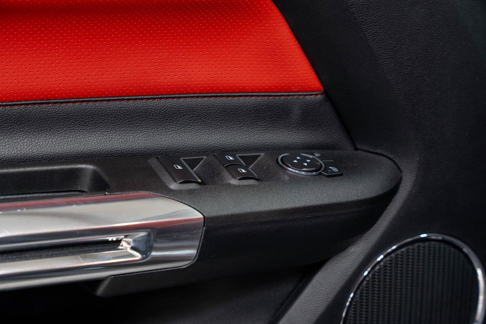 Used 2015 Ford Mustang GT Premium w/ Equipment Group 401A image 83