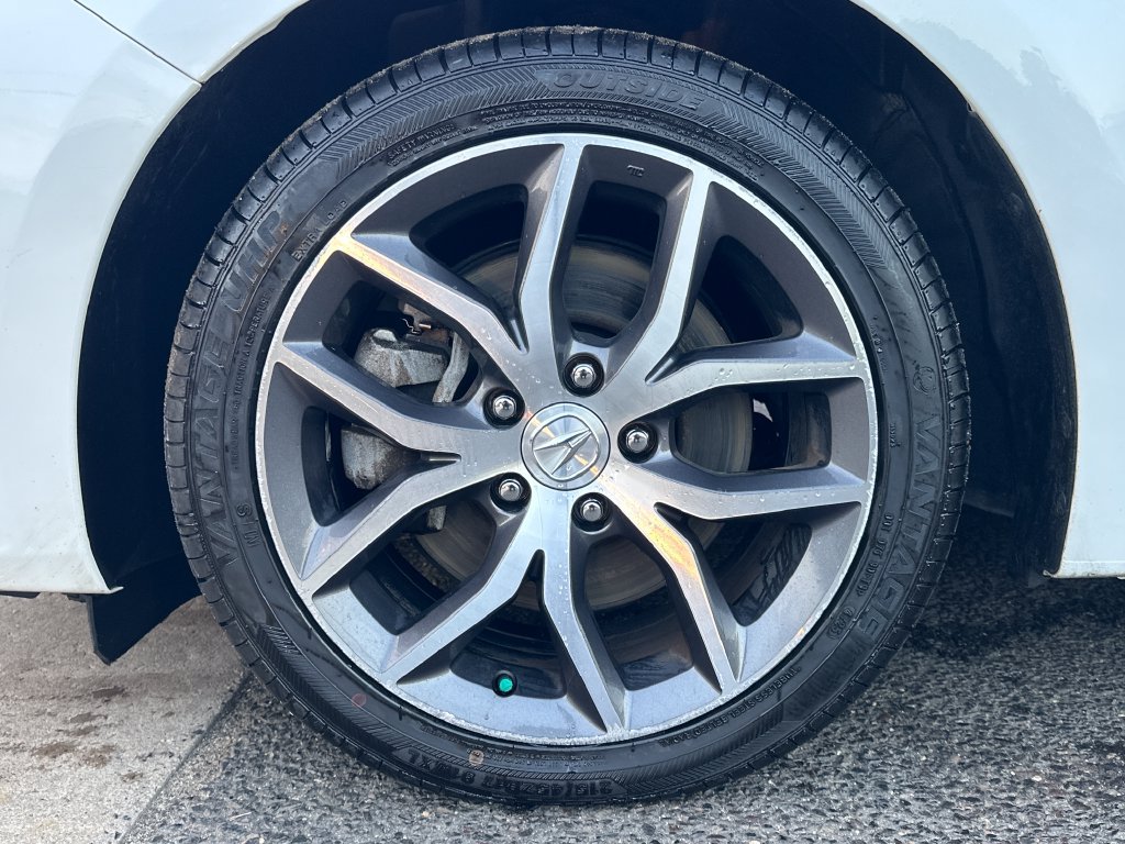 Used 2019 Acura ILX FWD image 9