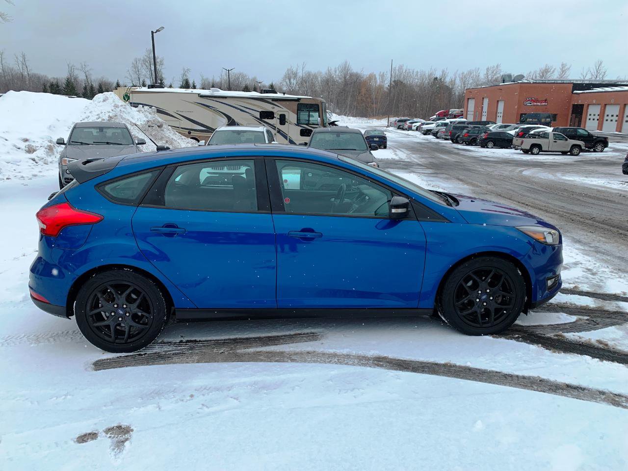 Used 2018 Ford Focus SEL w/ Winter Package image 2