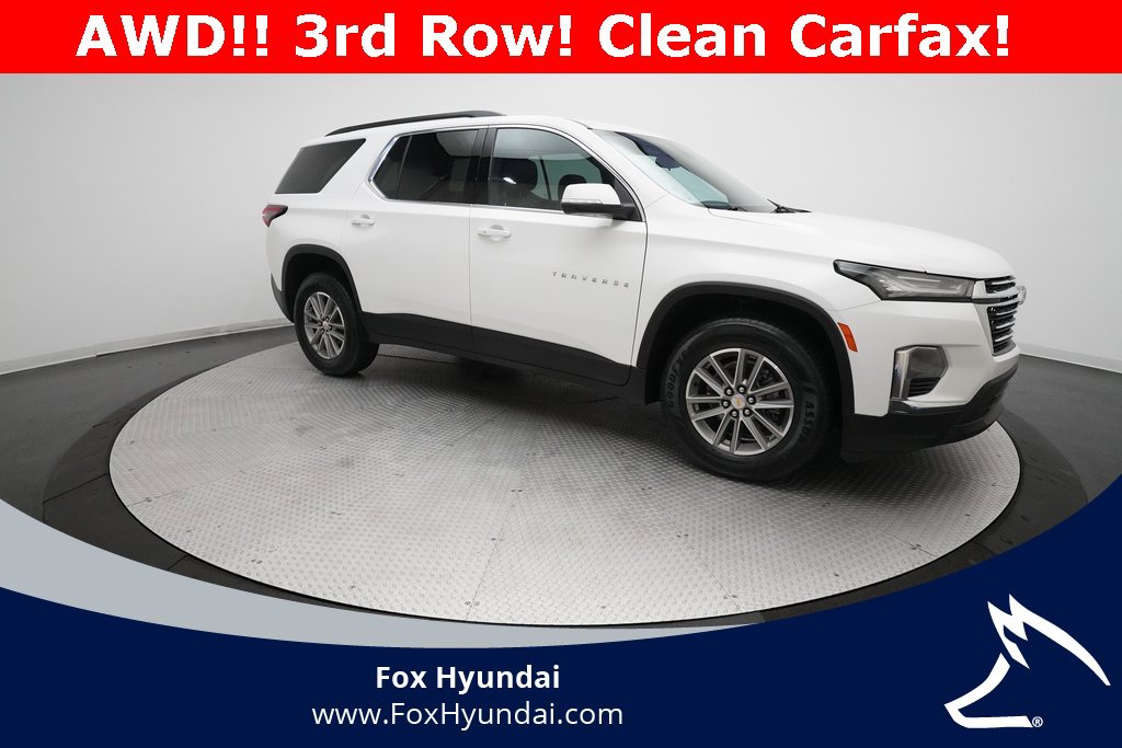 Used 2023 Chevrolet Traverse LT image 13