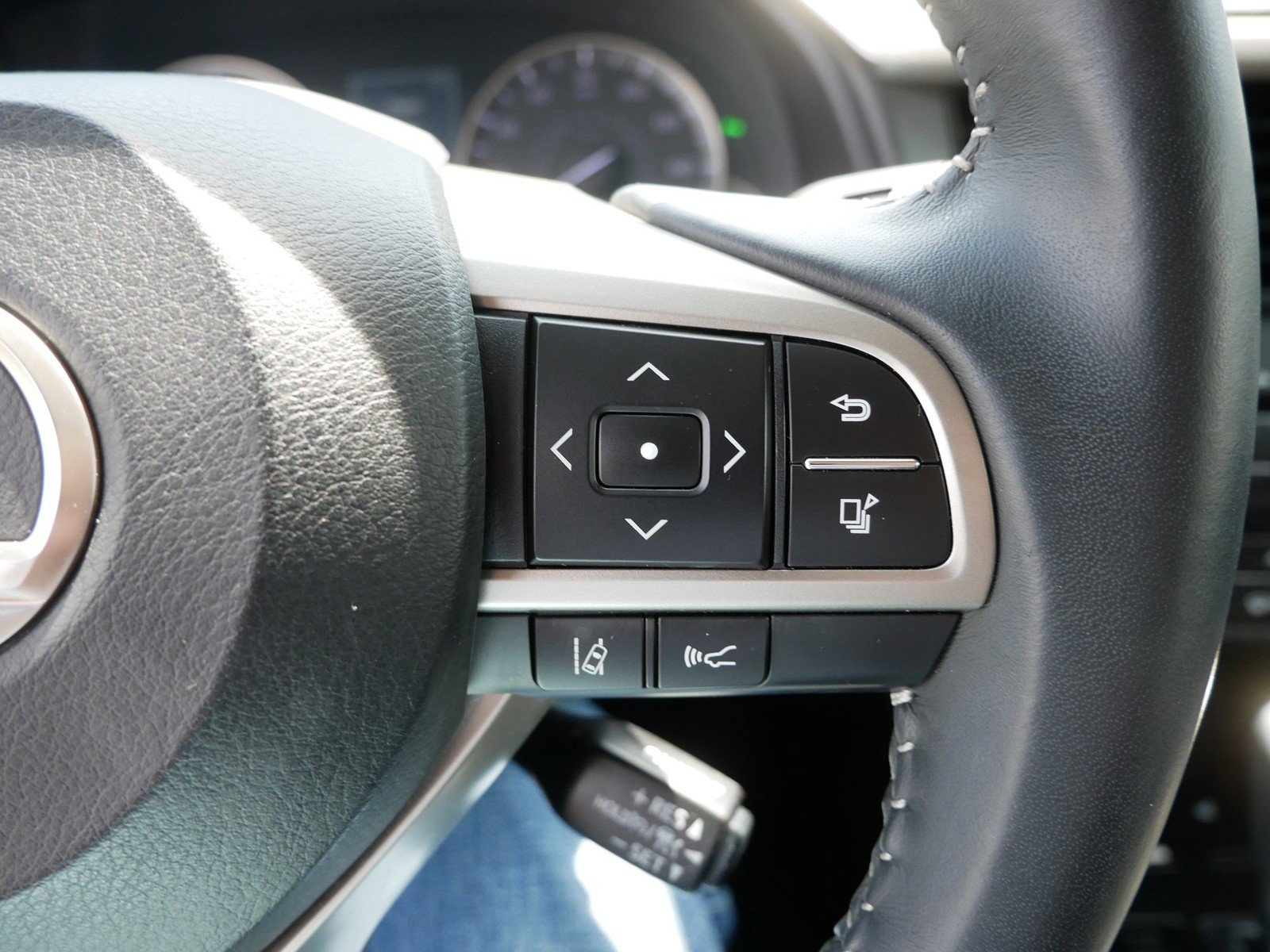 Used 2019 Lexus RX 350 AWD w/ Accessory Package image 27