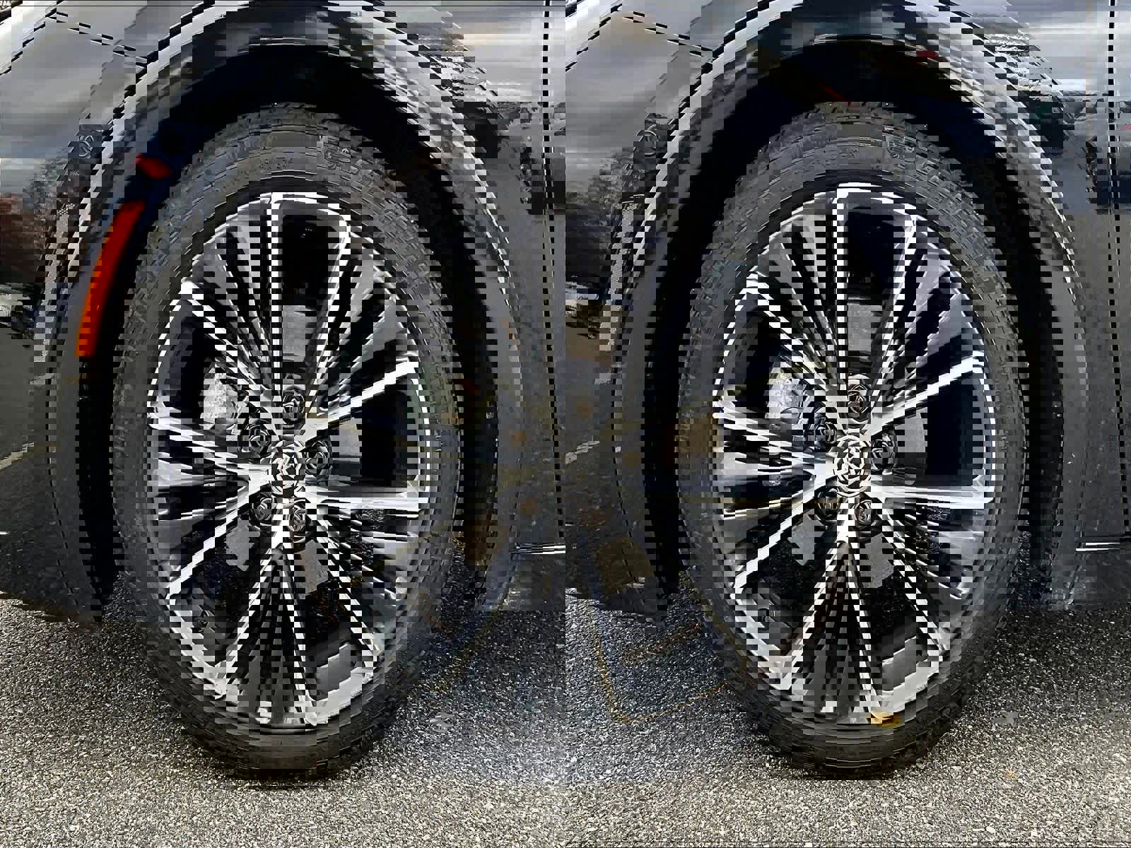 Used 2024 Toyota Prius Limited image 7