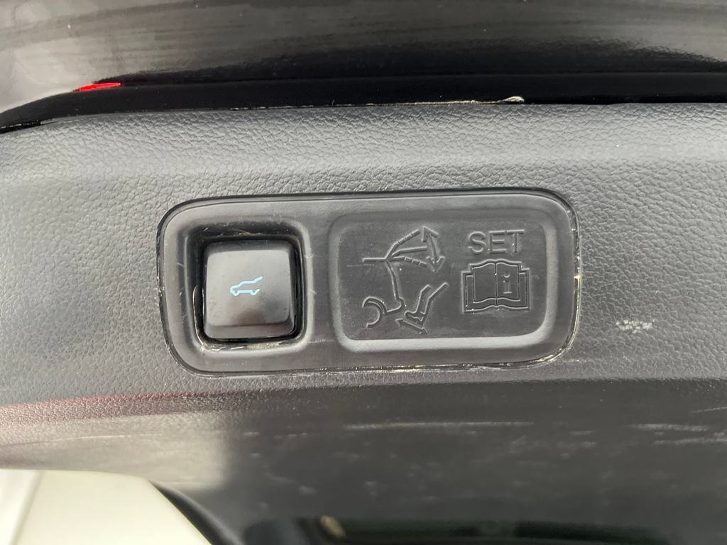 Used 2022 Ford Expedition Max Platinum AWD/4WD image 53
