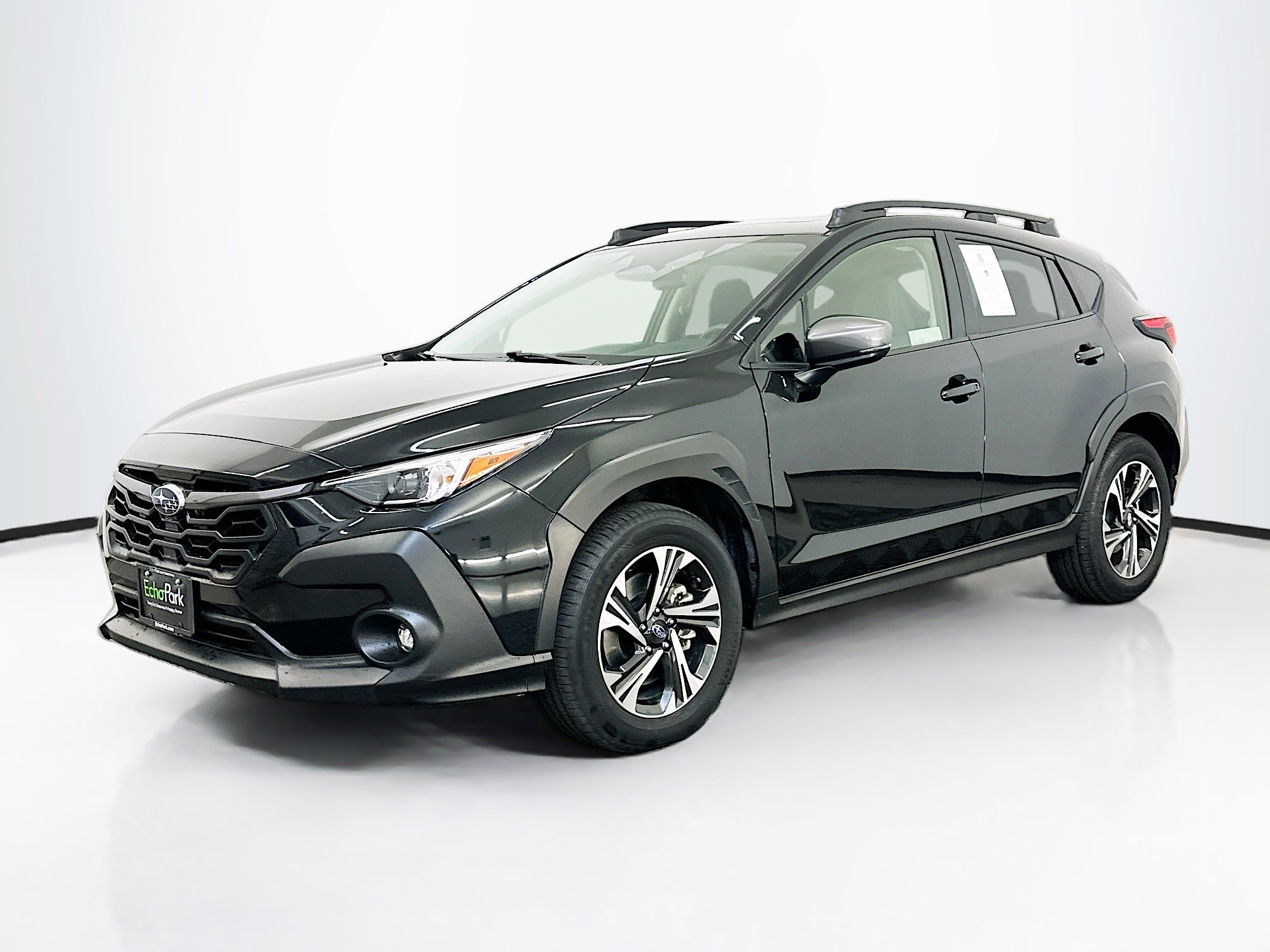 Used 2025 Subaru Crosstrek 2.0i Premium AWD/4WD image 3
