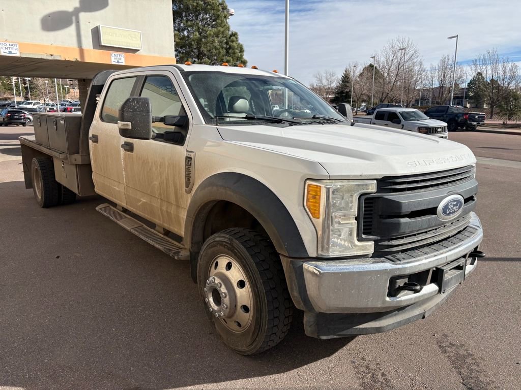 Used 2017 Ford F550 XL image 1